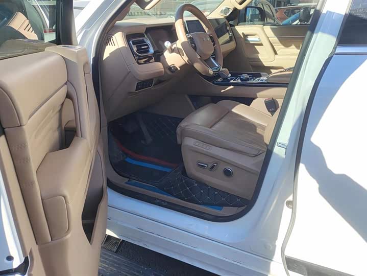 Фото 9 - BAIC Beijing BJ60 Hybrid