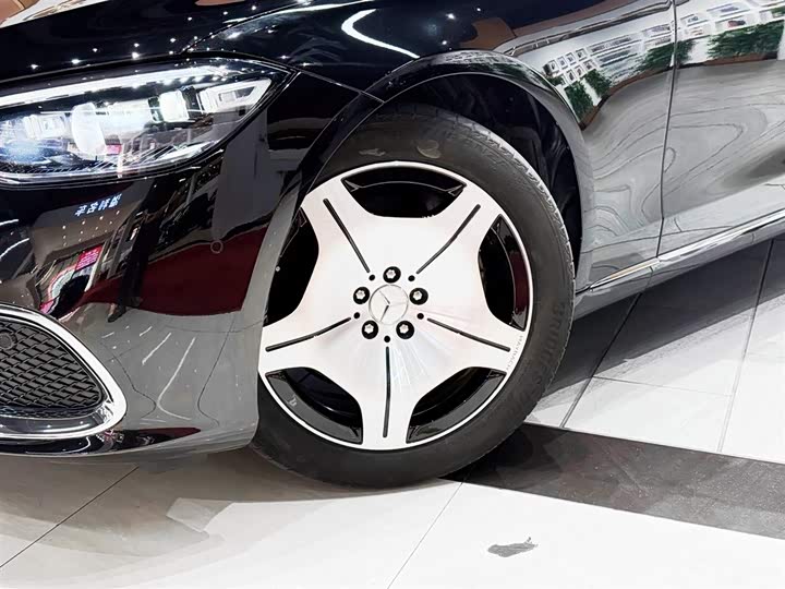 Фото 7 - Mercedes-Benz Maybach S-Class