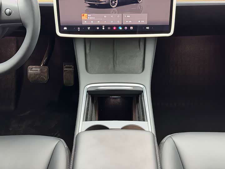 Фото 9 - Tesla Model Y