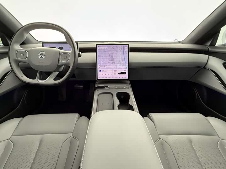 Фото 4 - Nio ET5T