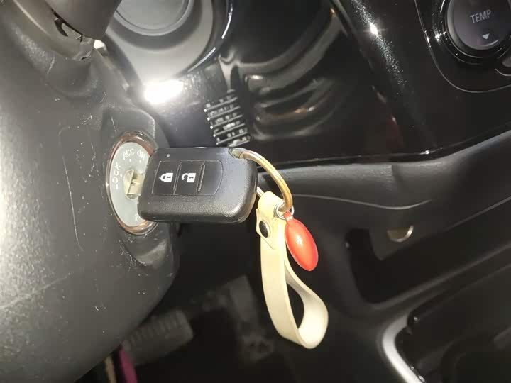 Фото 9 - Mitsubishi Outlander