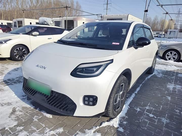 Фото 2 - GAC Aion UT