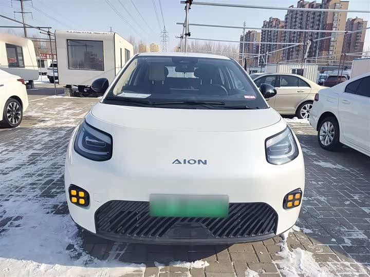 Фото 3 - GAC Aion UT