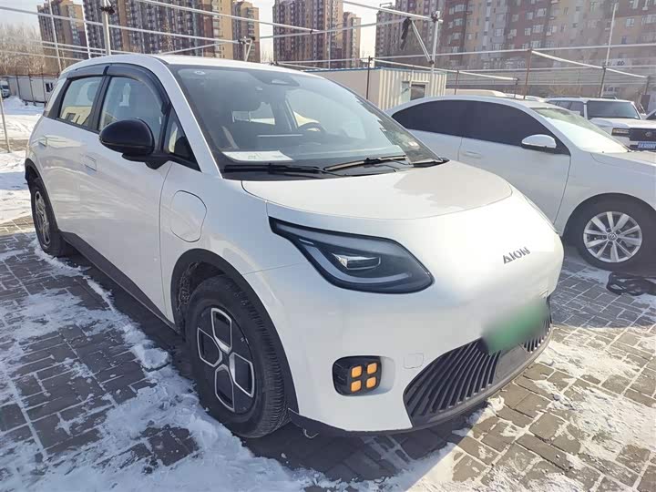 Фото 4 - GAC Aion UT
