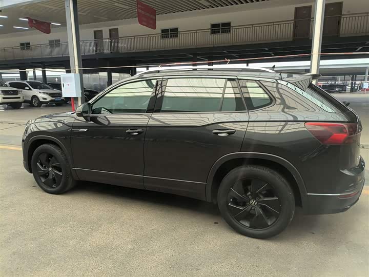 Фото 5 - Volkswagen Tayron