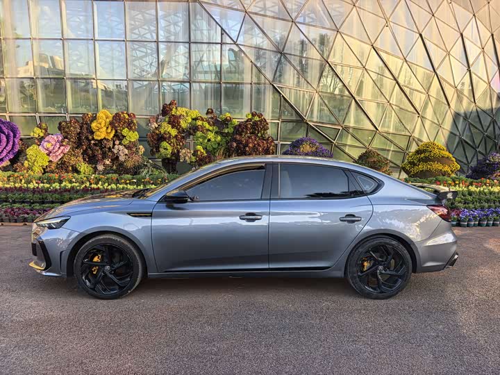 Фото 3 - MG Motor 6