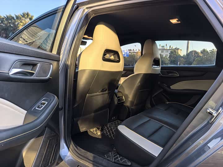 Фото 5 - MG Motor 6