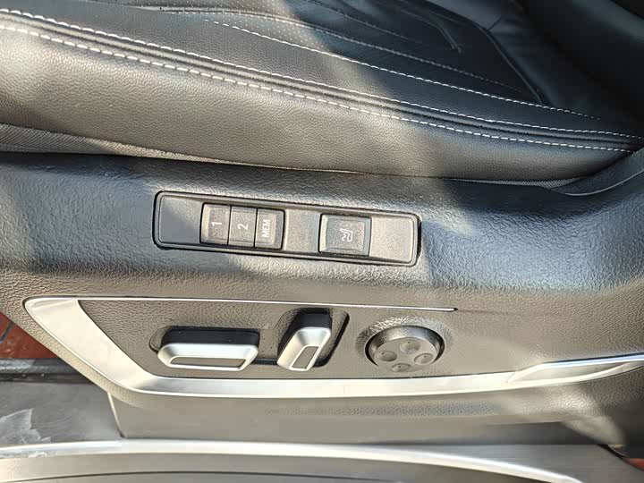 Фото 5 - Maxus G20