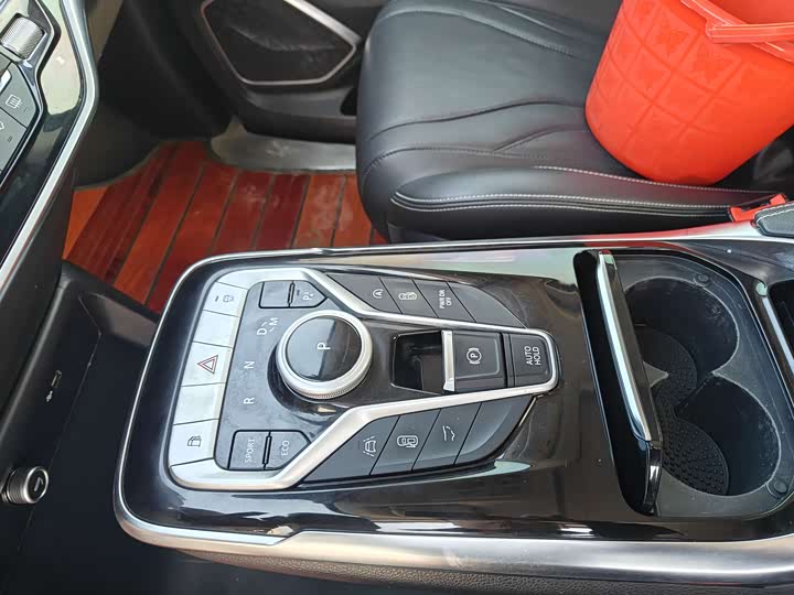 Фото 6 - Maxus G20