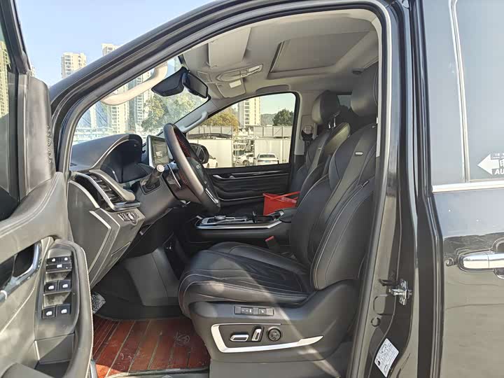 Фото 7 - Maxus G20