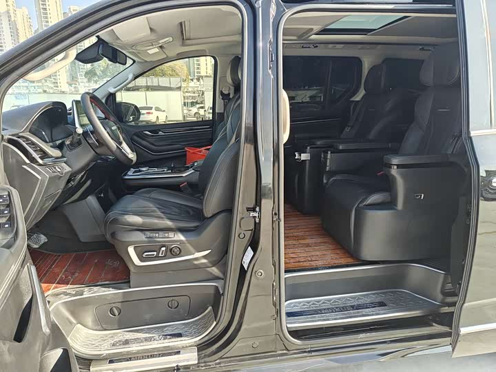 Фото 9 - Maxus G20