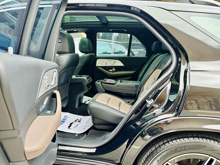 Фото 9 - Mercedes-Benz GLE-Class AMG