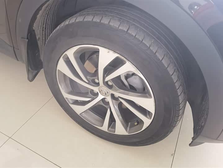 Фото 6 - Buick Envision Plus