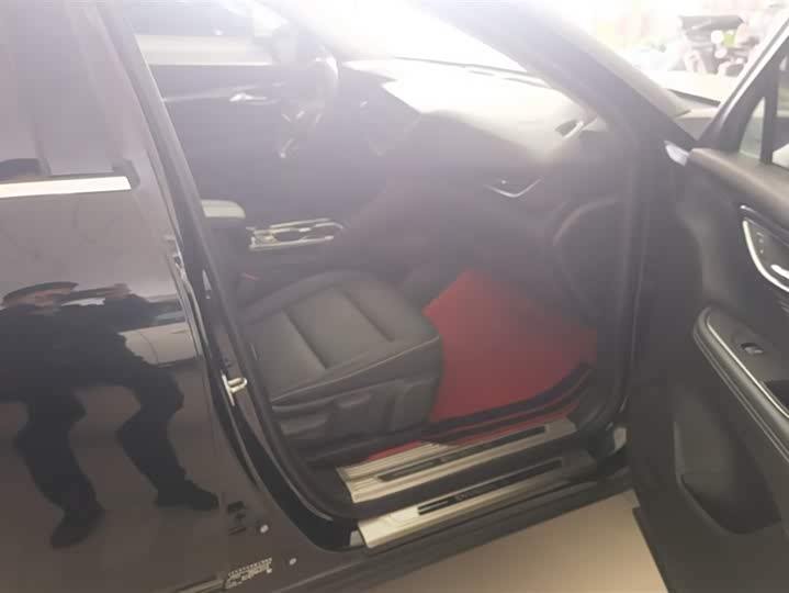 Фото 8 - Buick Envision Plus