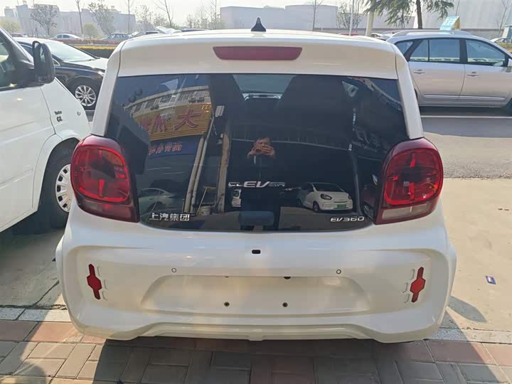 Фото 6 - Roewe Clever