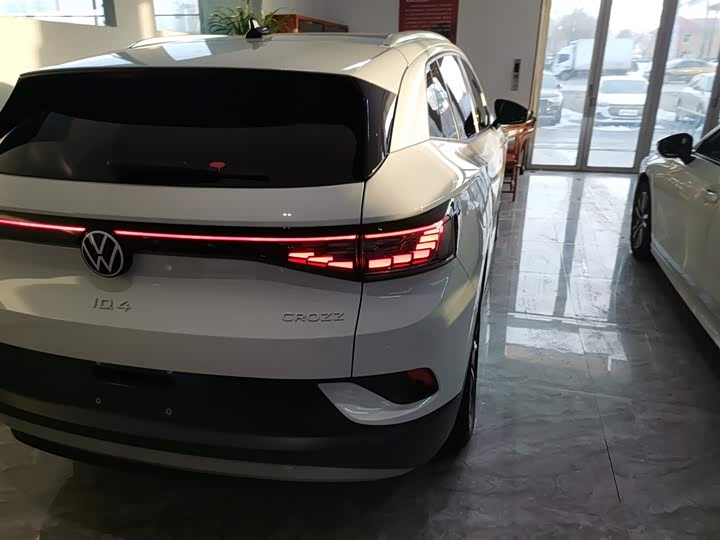 Фото 8 - Volkswagen ID.4 Crozz