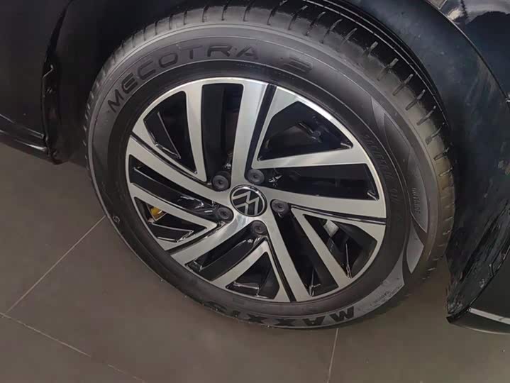 Фото 6 - Volkswagen Lavida