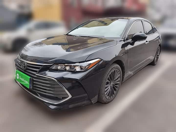 Фото 1 - Toyota Avalon