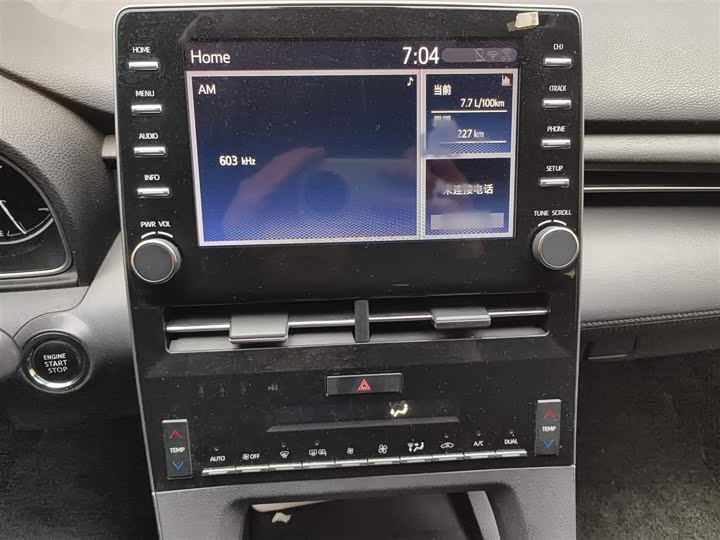 Фото 6 - Toyota Avalon