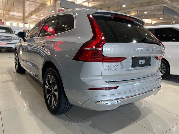 Фото 5 - Volvo XC60