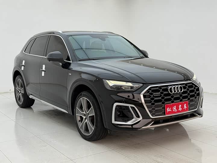 Фото 3 - Audi Q5L