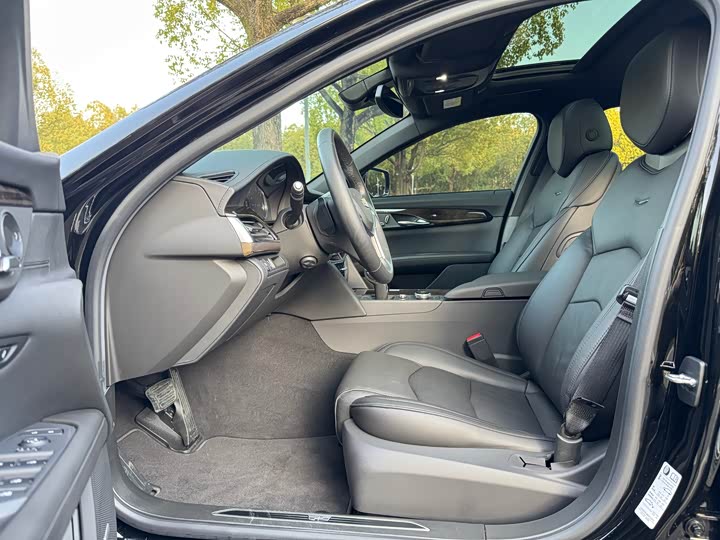 Фото 5 - Cadillac CT6