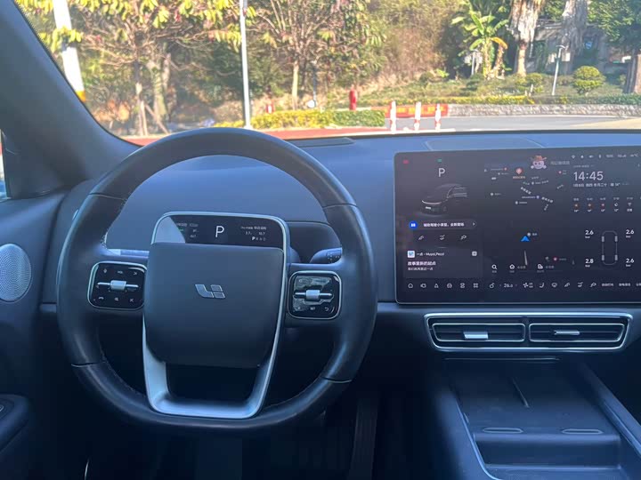 Фото 7 - LiXiang L8