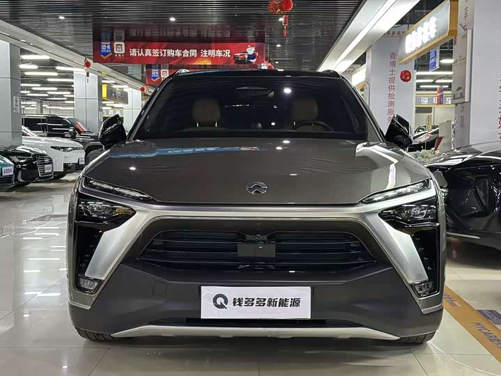 Фото 2 - Nio ES8