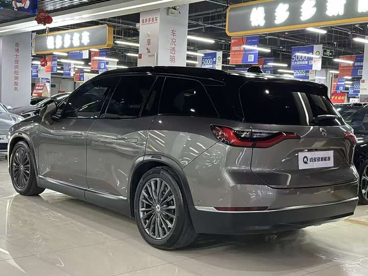 Фото 5 - Nio ES8