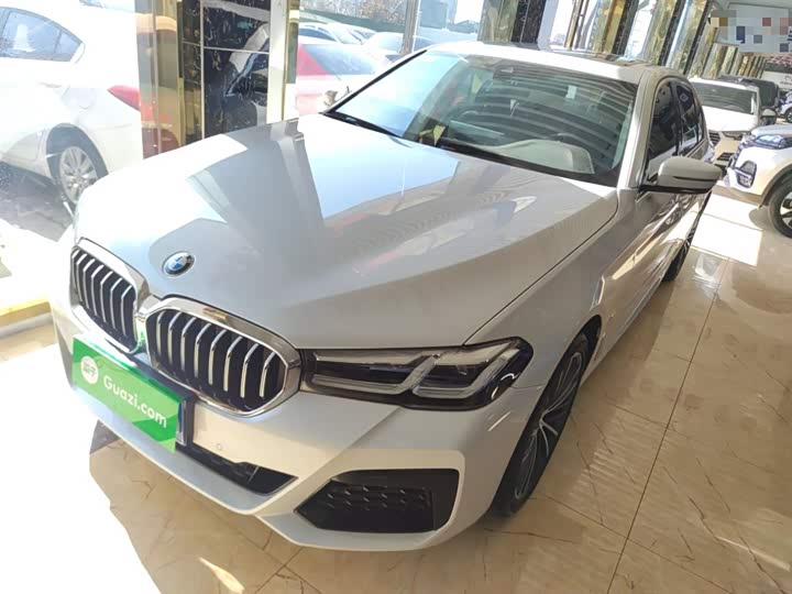 Фото 2 - BMW 5 Series