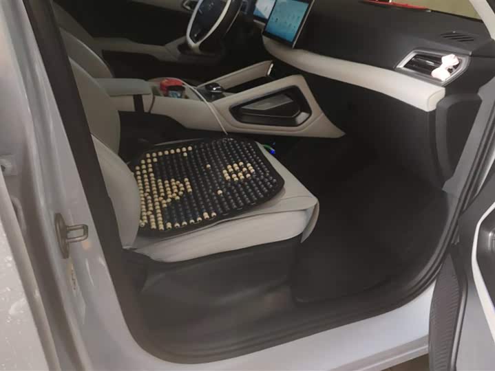 Фото 8 - BYD Yuan Up