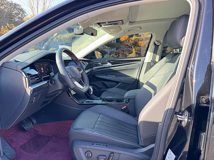 Фото 5 - Volkswagen Passat