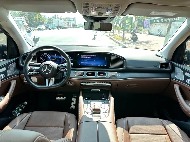 Фото 6 - Mercedes-Benz GLS-Class