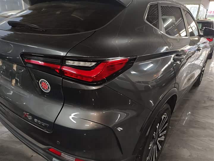 Фото 8 - Changan Oshan X5