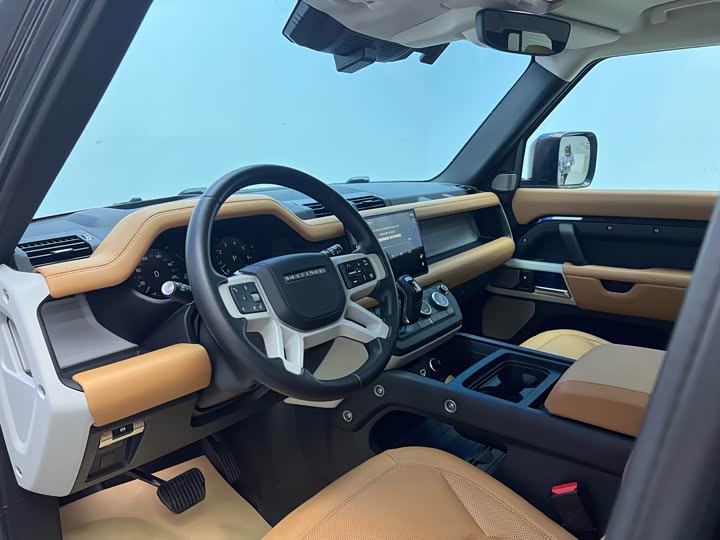 Фото 4 - Land Rover Defender