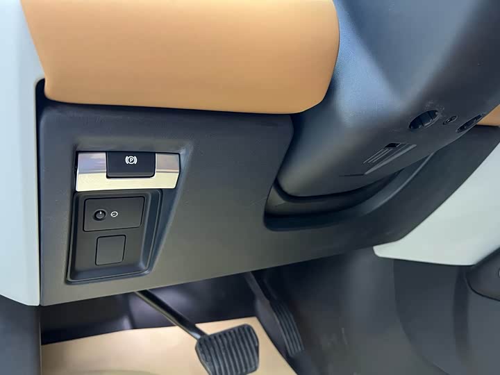 Фото 6 - Land Rover Defender