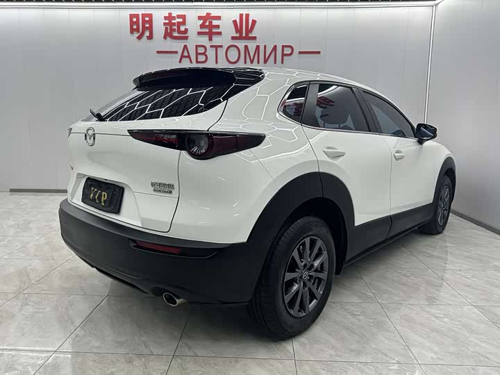 Фото 7 - Mazda CX-30