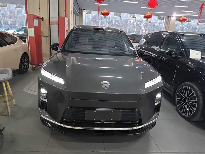 Фото 3 - Nio ES8