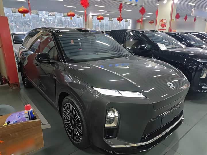 Фото 4 - Nio ES8