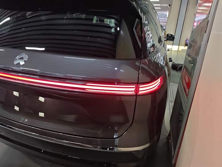 Фото 8 - Nio ES8