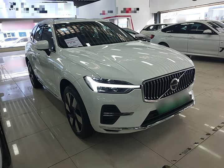 Фото 4 - Volvo XC60 Hybrid