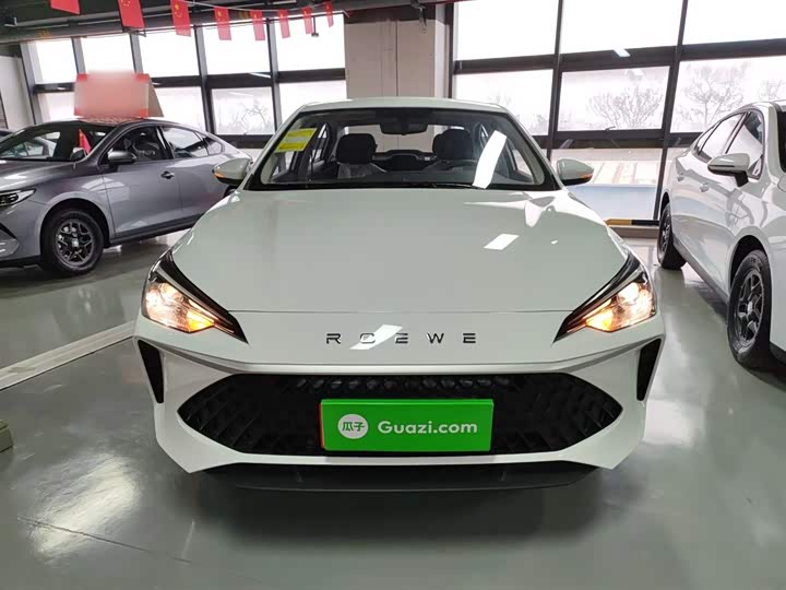 Фото 3 - Roewe i5