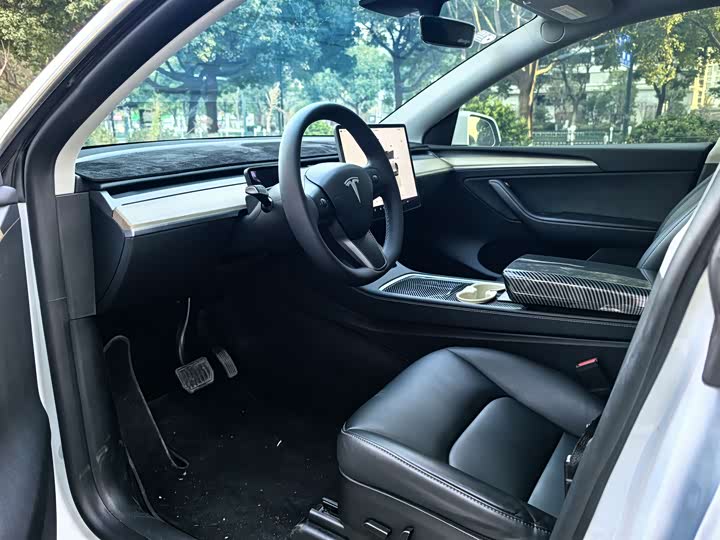 Фото 7 - Tesla Model Y