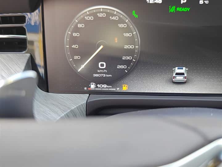 Фото 5 - Tank 500 Hybrid