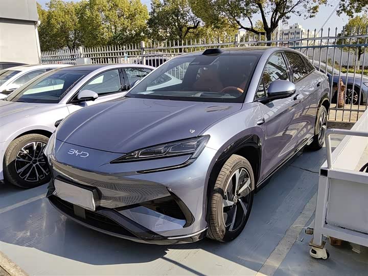 Фото 1 - BYD Sea Lion 07 EV