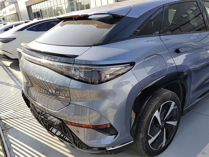 Фото 8 - BYD Sea Lion 07 EV