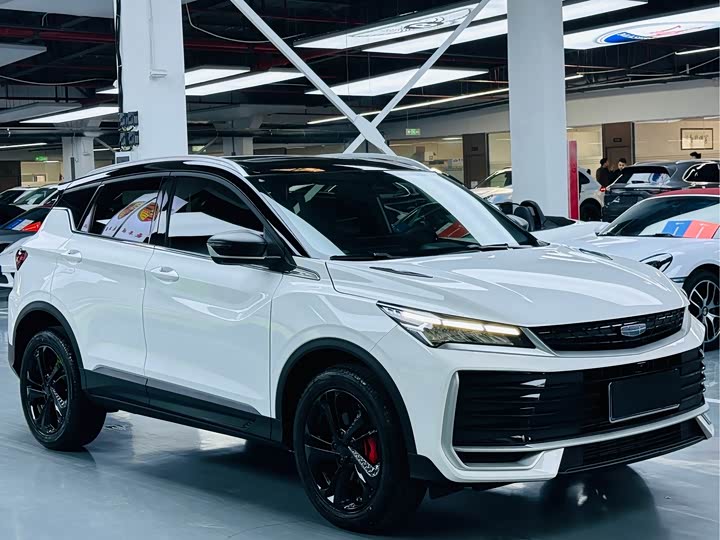 Фото 3 - Geely Coolray