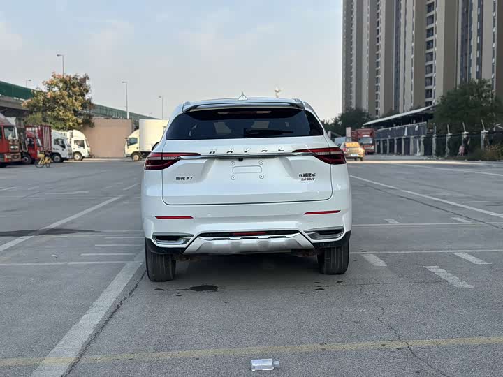 Фото 3 - Haval F7