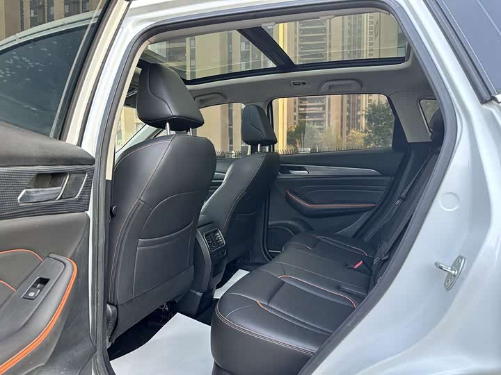 Фото 9 - Haval F7