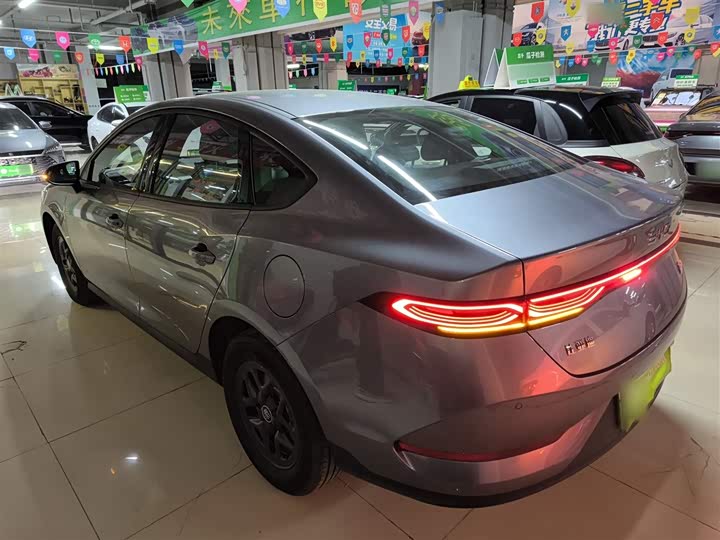 Фото 5 - BYD Qin Plus
